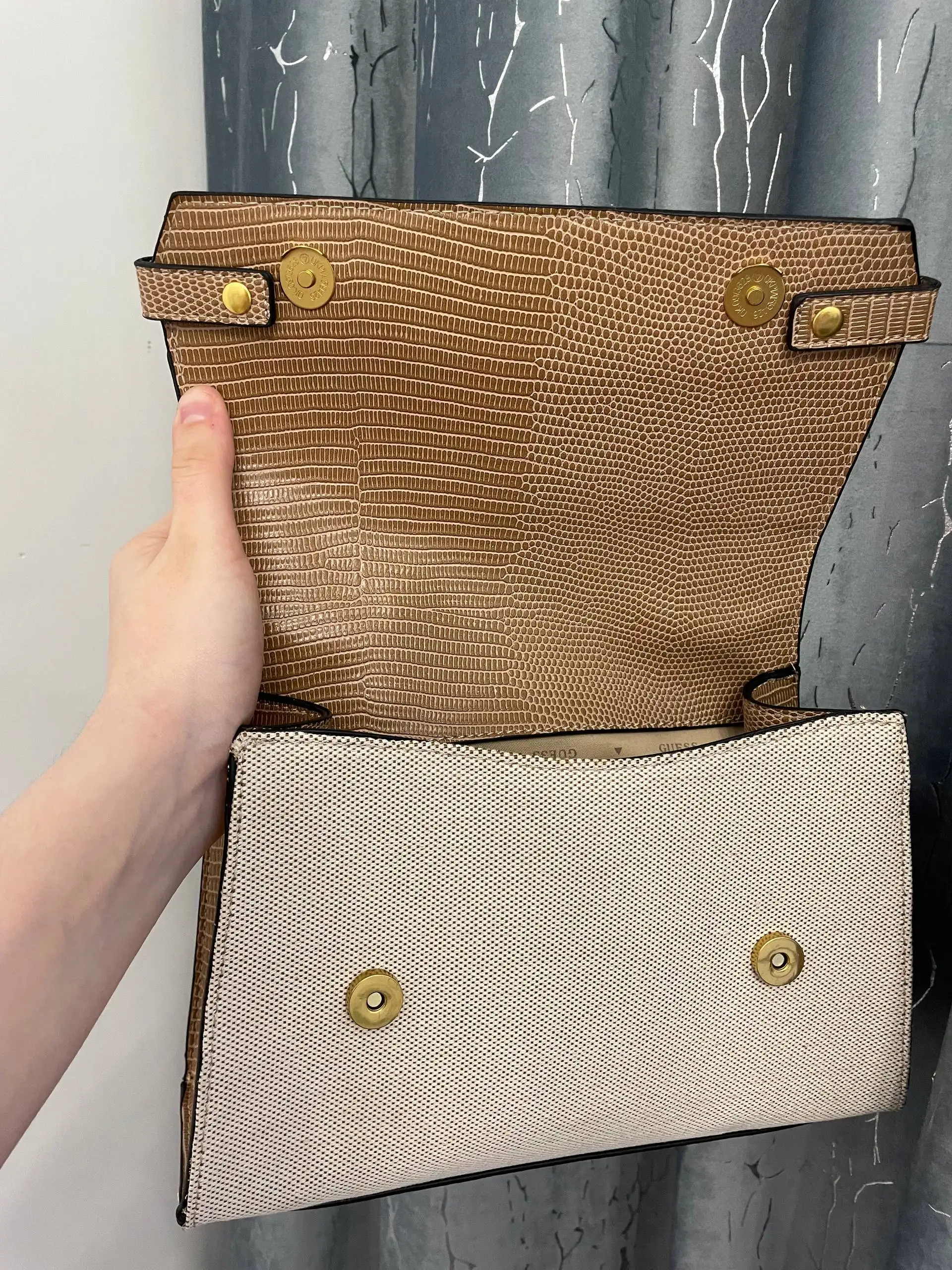 Сумка Guess оригинал - Сумки (Одежда) в Мытищи