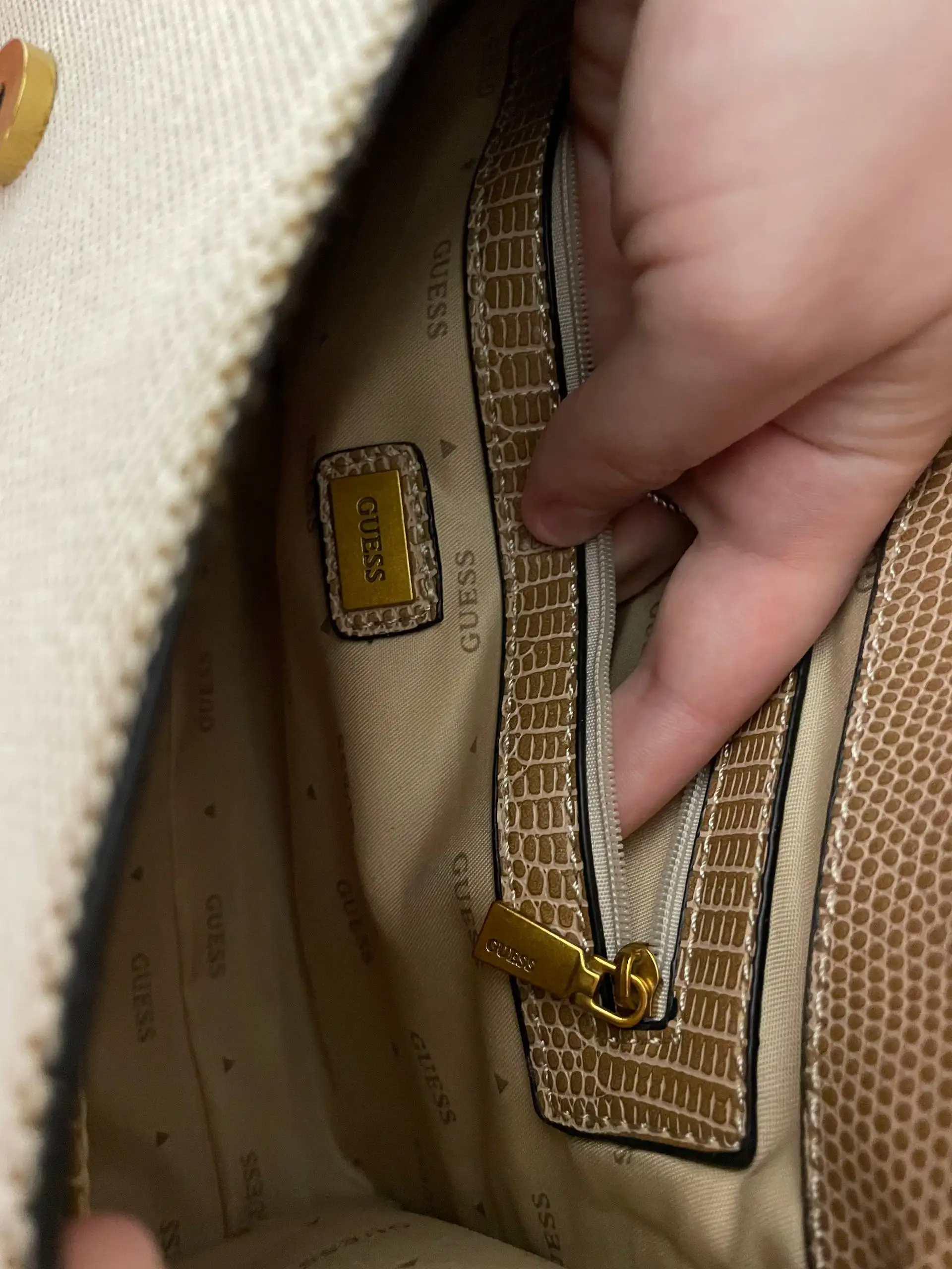 Сумка Guess оригинал - Сумки (Одежда) в Мытищи