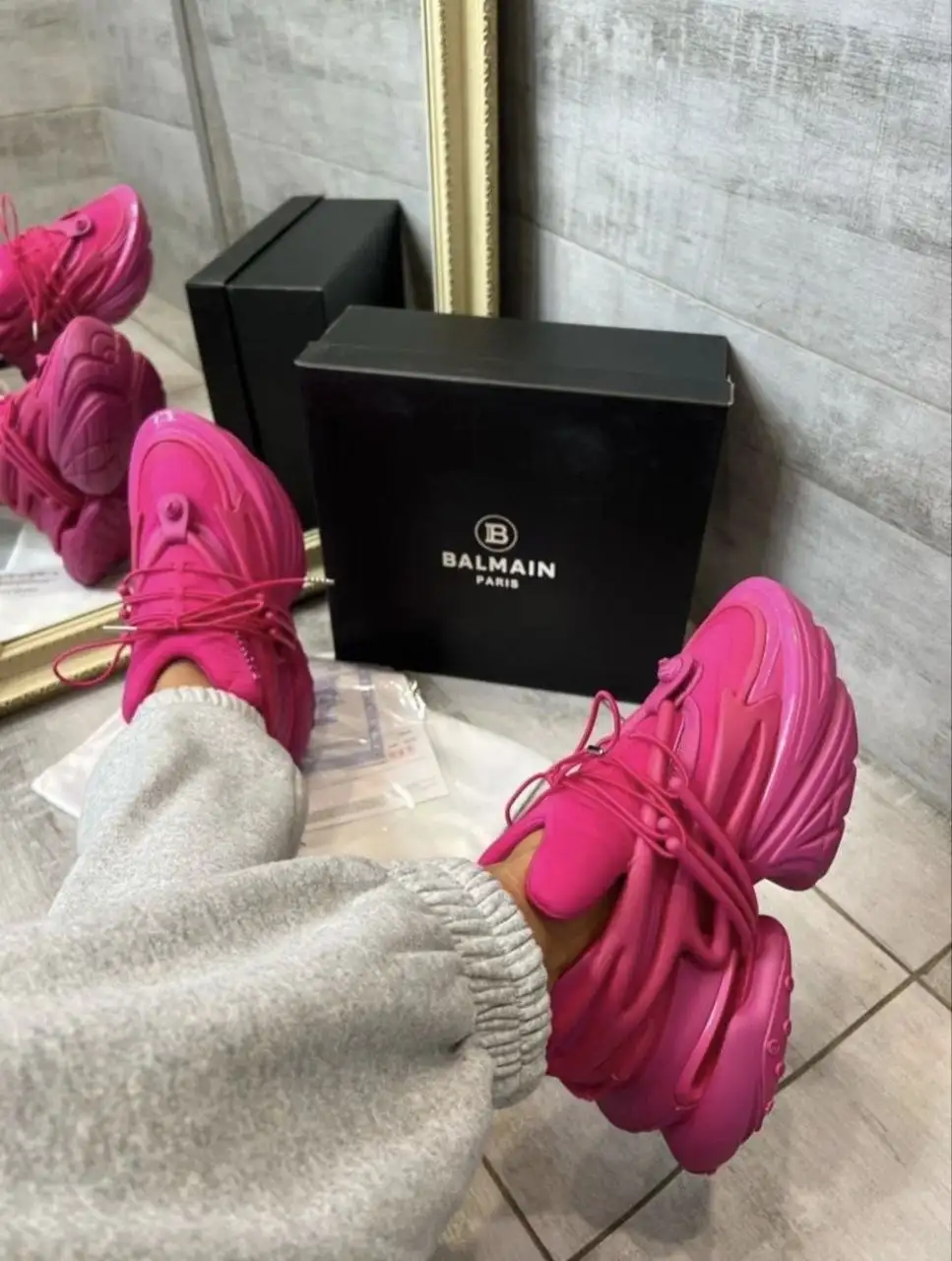 Новые кроссовки 37/38 размера - Обувь (Одежда) в Мытищи