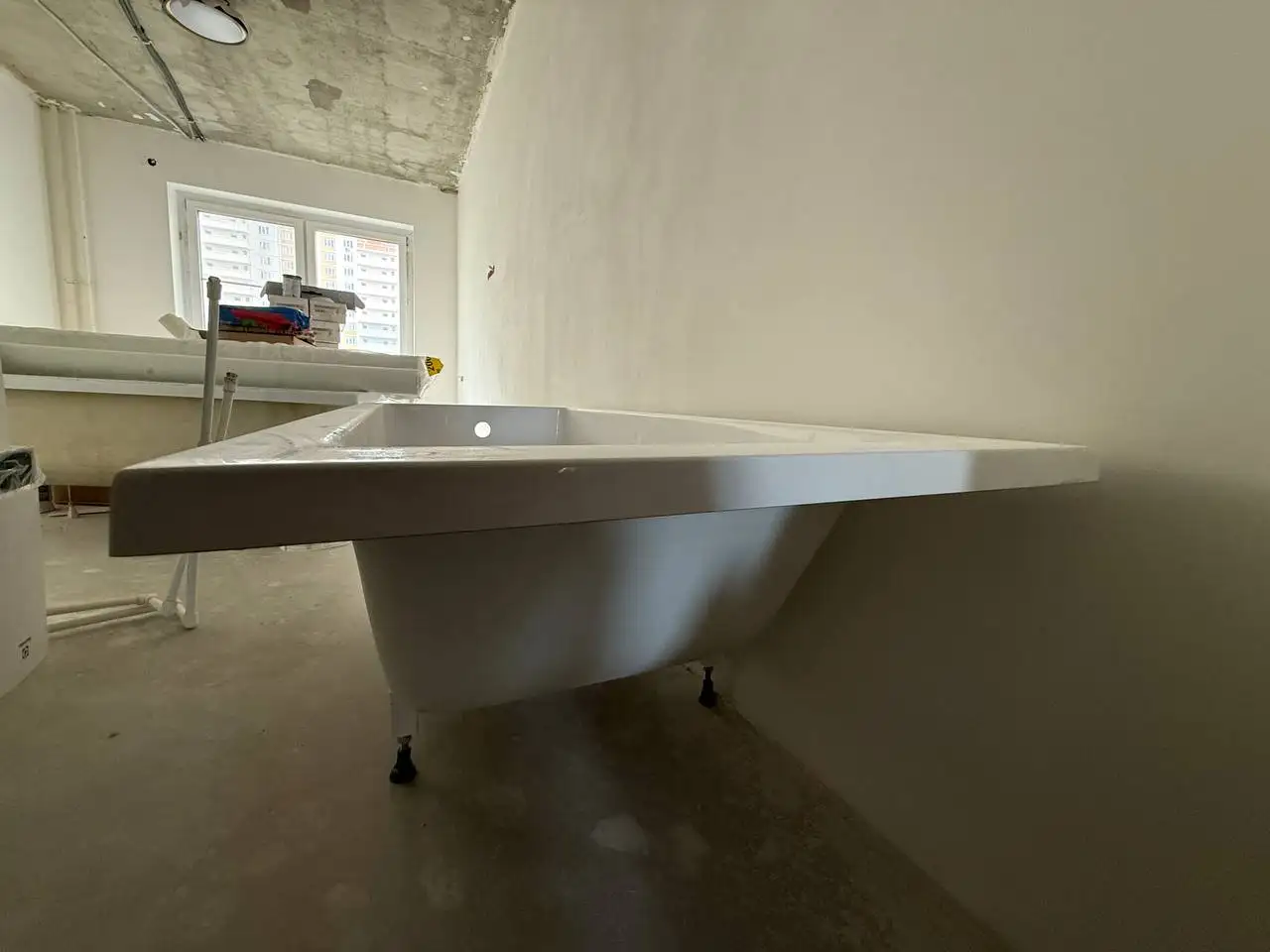 Продажа новой ванны из литьевого мрамора 160х70 см - Сантехника (Для дома и дачи) в Мытищи