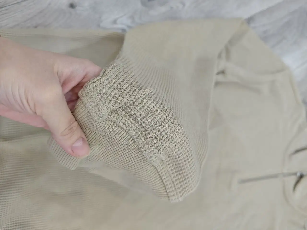 Мужской джемпер размер L - Мужская одежда (Одежда) в Королёв