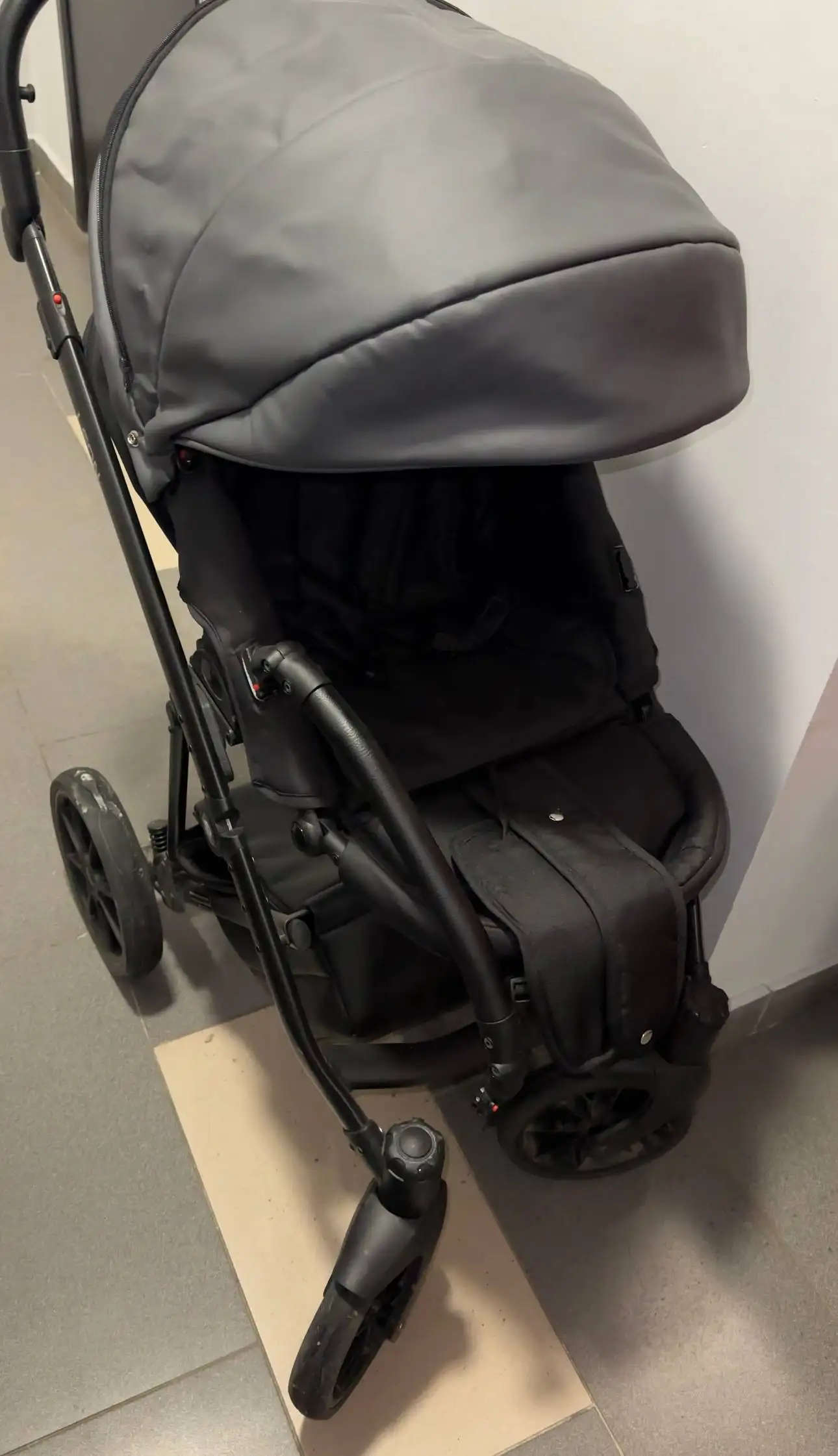 Продам коляску - Коляски (Товары для детей) в Мытищи