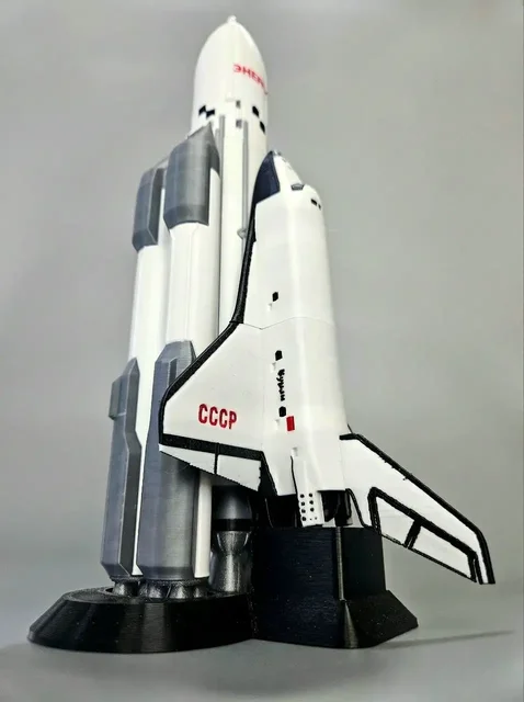 Макет ракетоплана "Буран" с ракетоносителем "Энергия" - Хобби и отдых в Мытищи