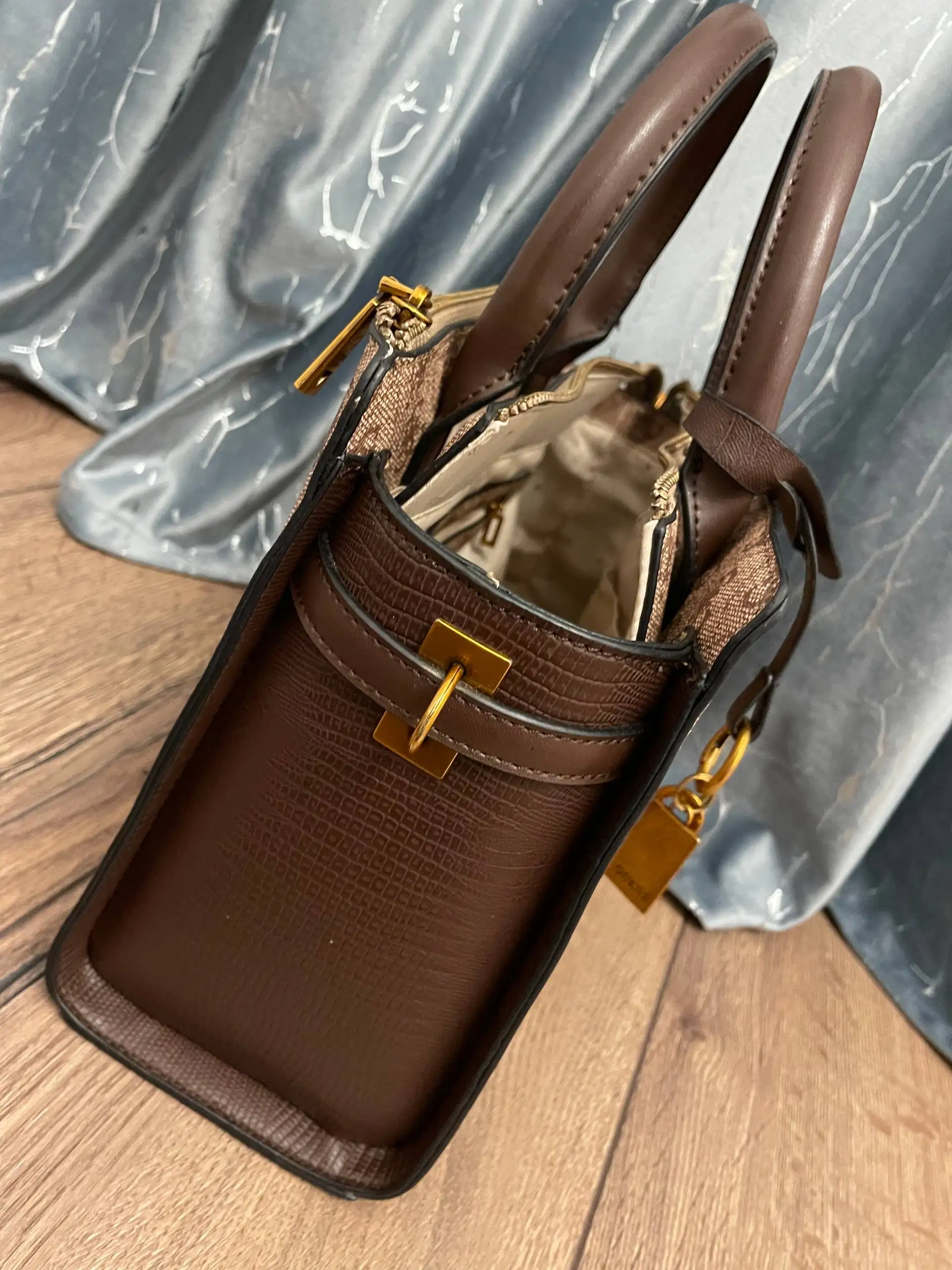 Объявление о товаре в Мытищах и Королёве - Барахолка в Мытищи, Королёв