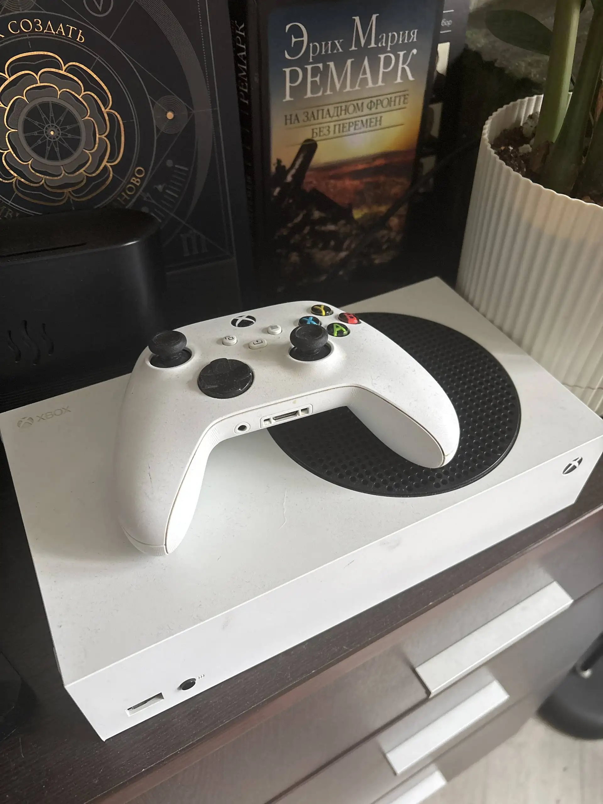 Xbox Series S 512 ГБ полный комплект - Игровые приставки (Электроника) в Мытищи