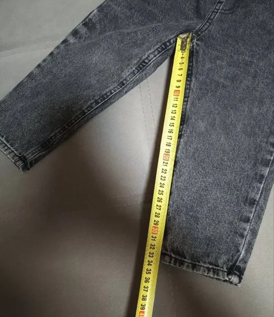 Детские джинсы размер 98 в идеальном состоянии - Развивающие игрушки в Королёв