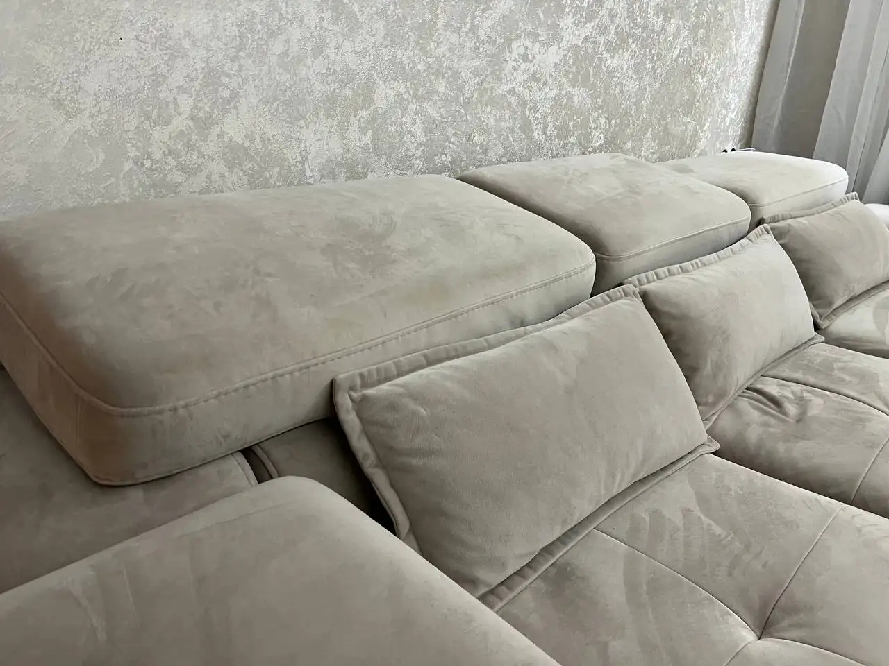 Продажа большого углового спального дивана - Мебель (Для дома и дачи) в Мытищи