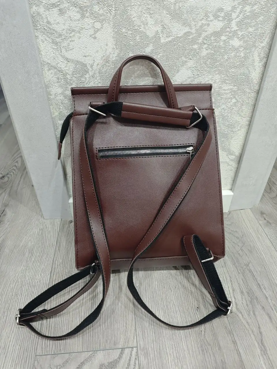 Шикарный рюкзак шоколадного цвета - Аксессуары (Одежда) в Мытищи, Королёв