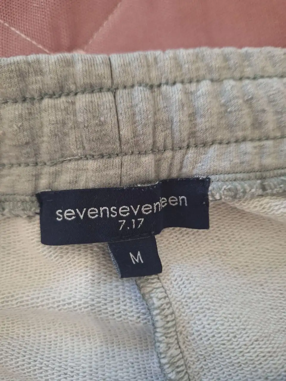 Распродажа вещей - Барахолка в Мытищи