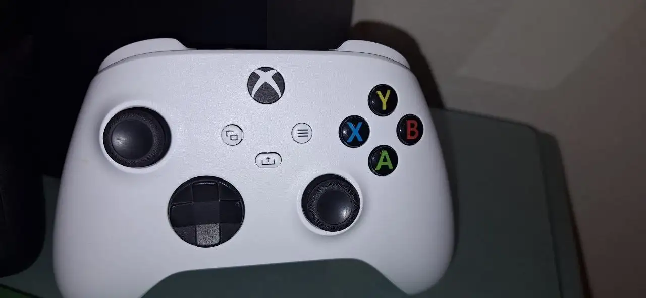 Xbox Series X с играми - Игровые приставки (Электроника) в Мытищи