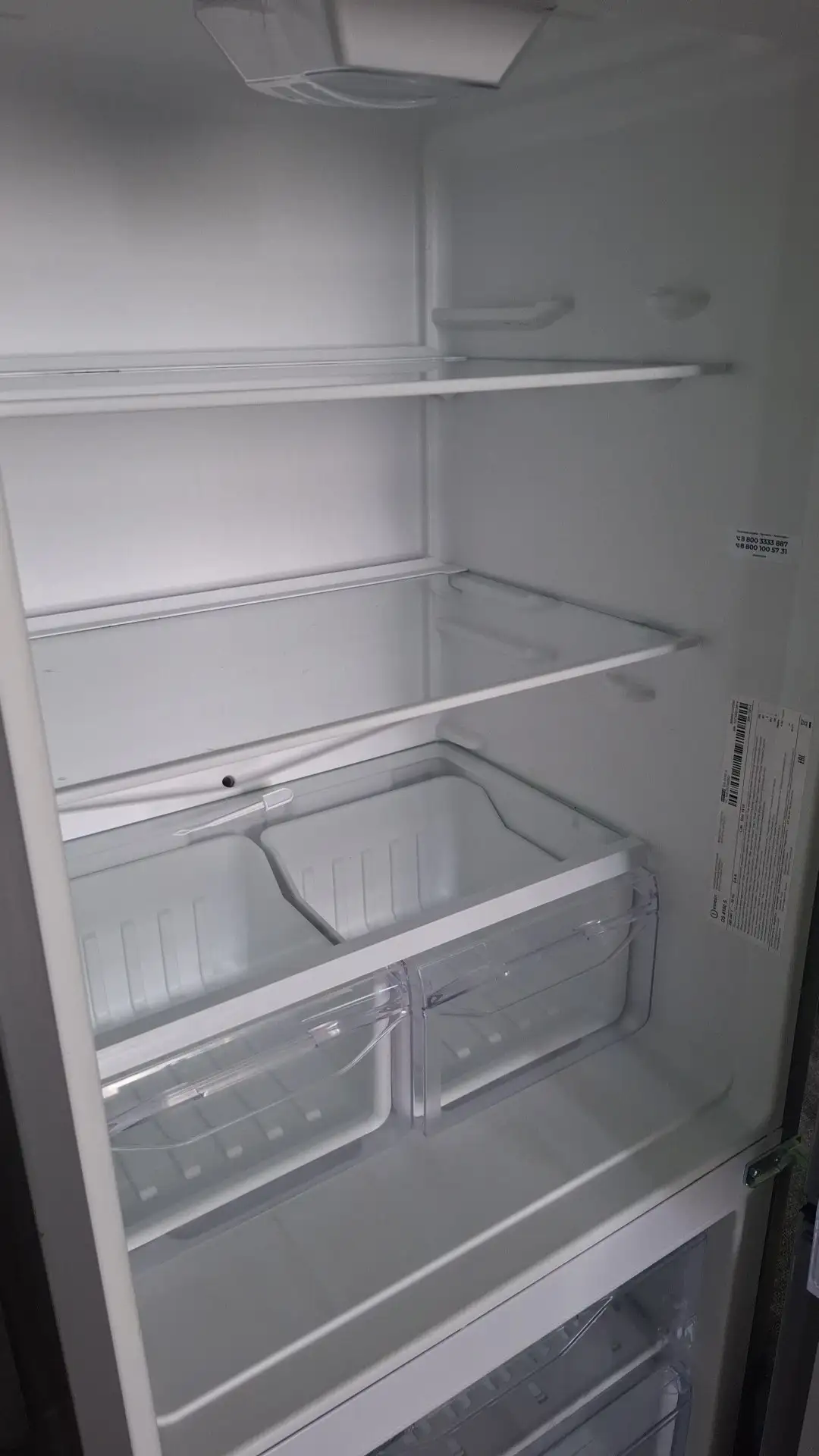 Холодильник Indesit is 4160s в Ивантеевке - Крупная бытовая техника (Электроника) в Ивантеевка