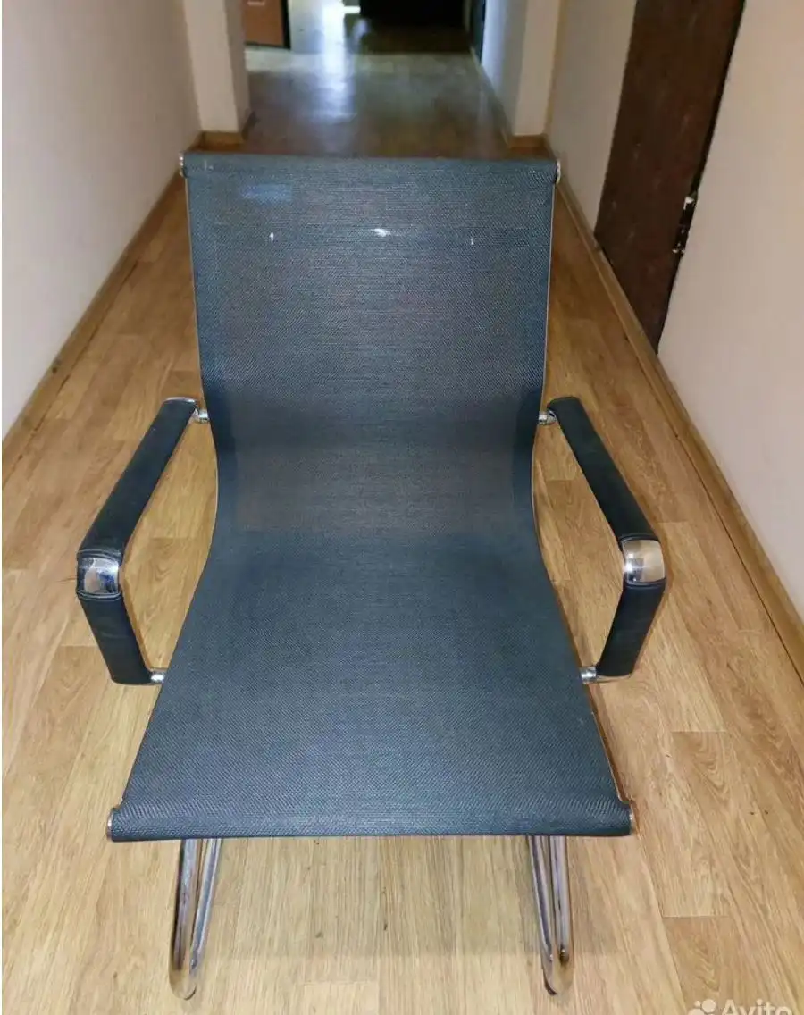 Продажа кресла и стола