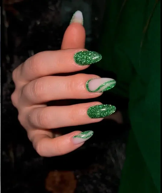 Студия маникюра Вумен Loc - Услуги в Балашиха