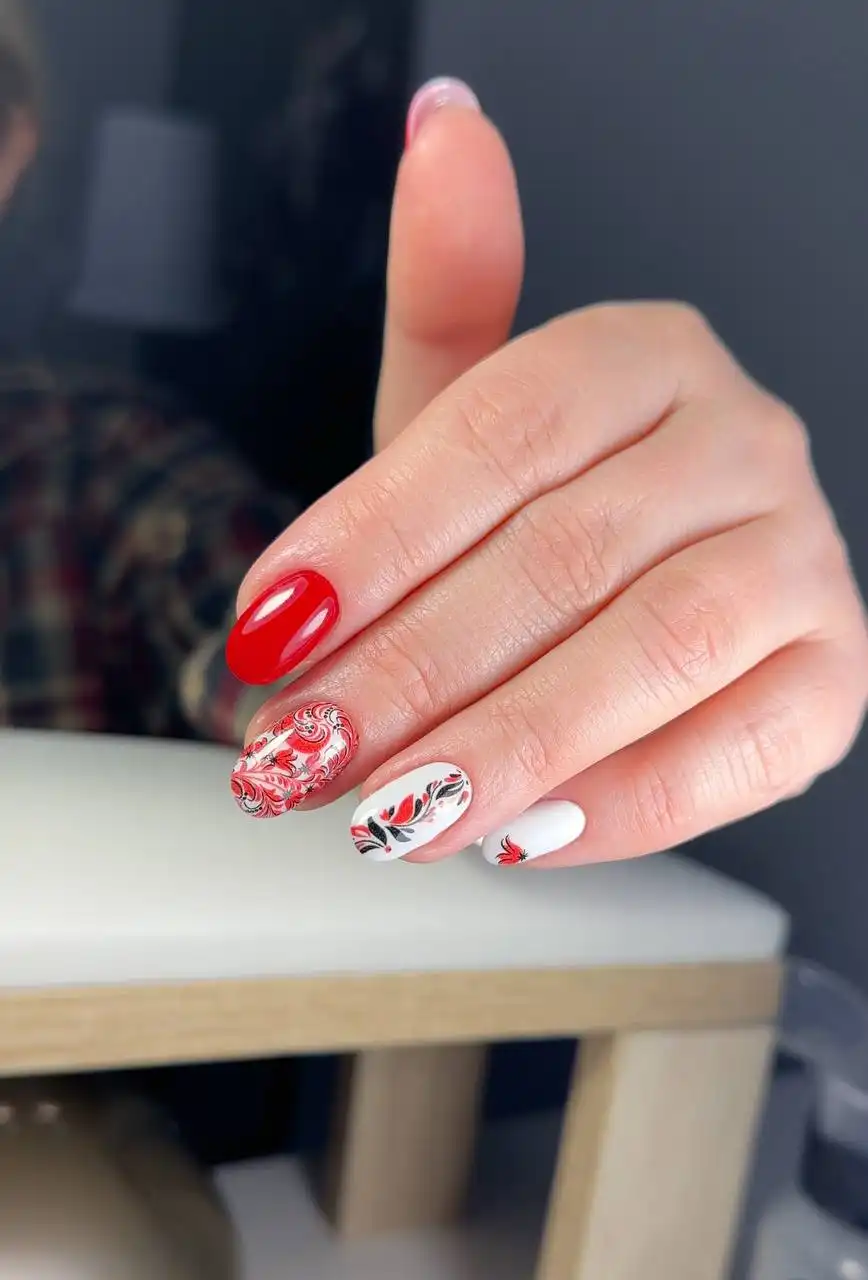 Студия маникюра Вумен Loc