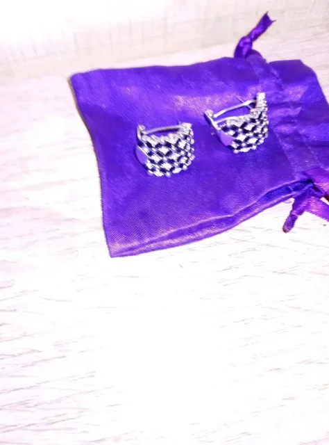 Продам серьги в ЖК Столичный - Одежда в Балашиха