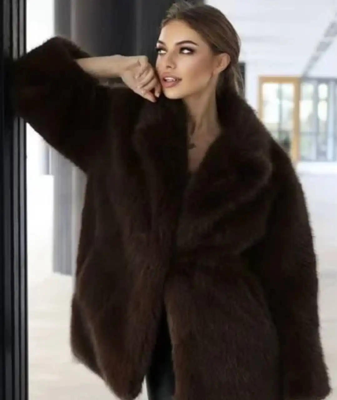 Утепленная шуба с поясом, размер S