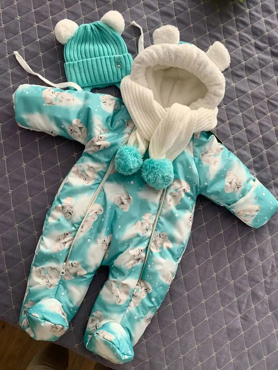 Детский комплект одежды (комбинезон, шапка, шарф) размер 68-74
