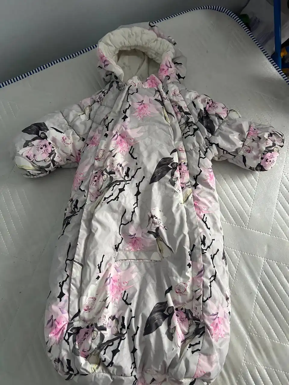 Зимний комбинезон-конверт теплый и удобный