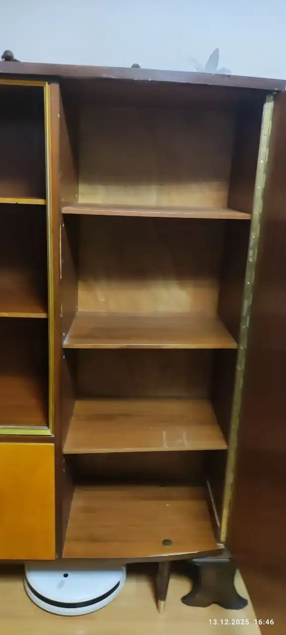 Немецкий сервант Хельга