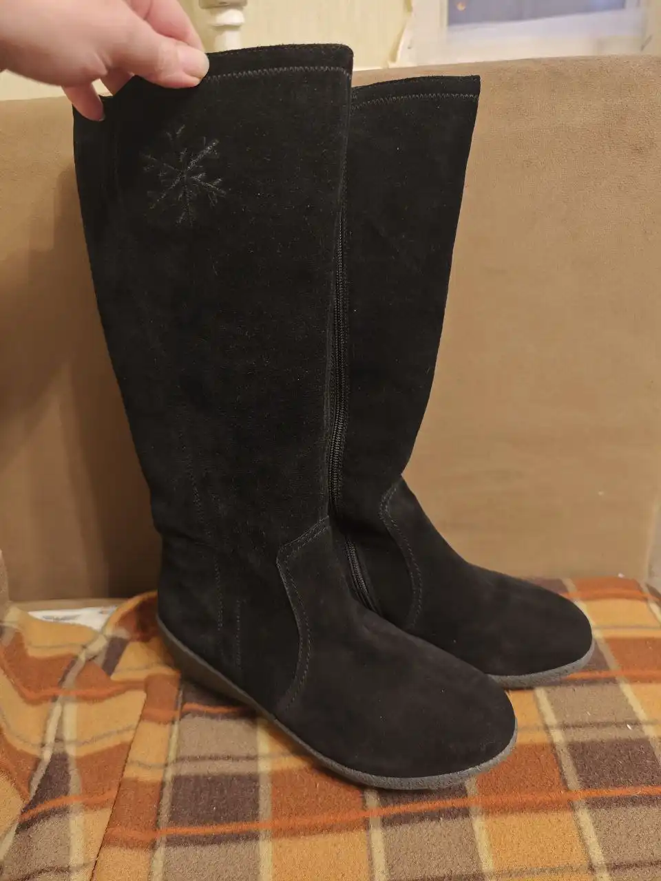 Новые натуральные ботинки по стельке 25 см