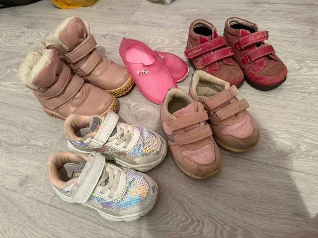 Пакет обуви для девочки 25 размер - Одежда в Балашиха