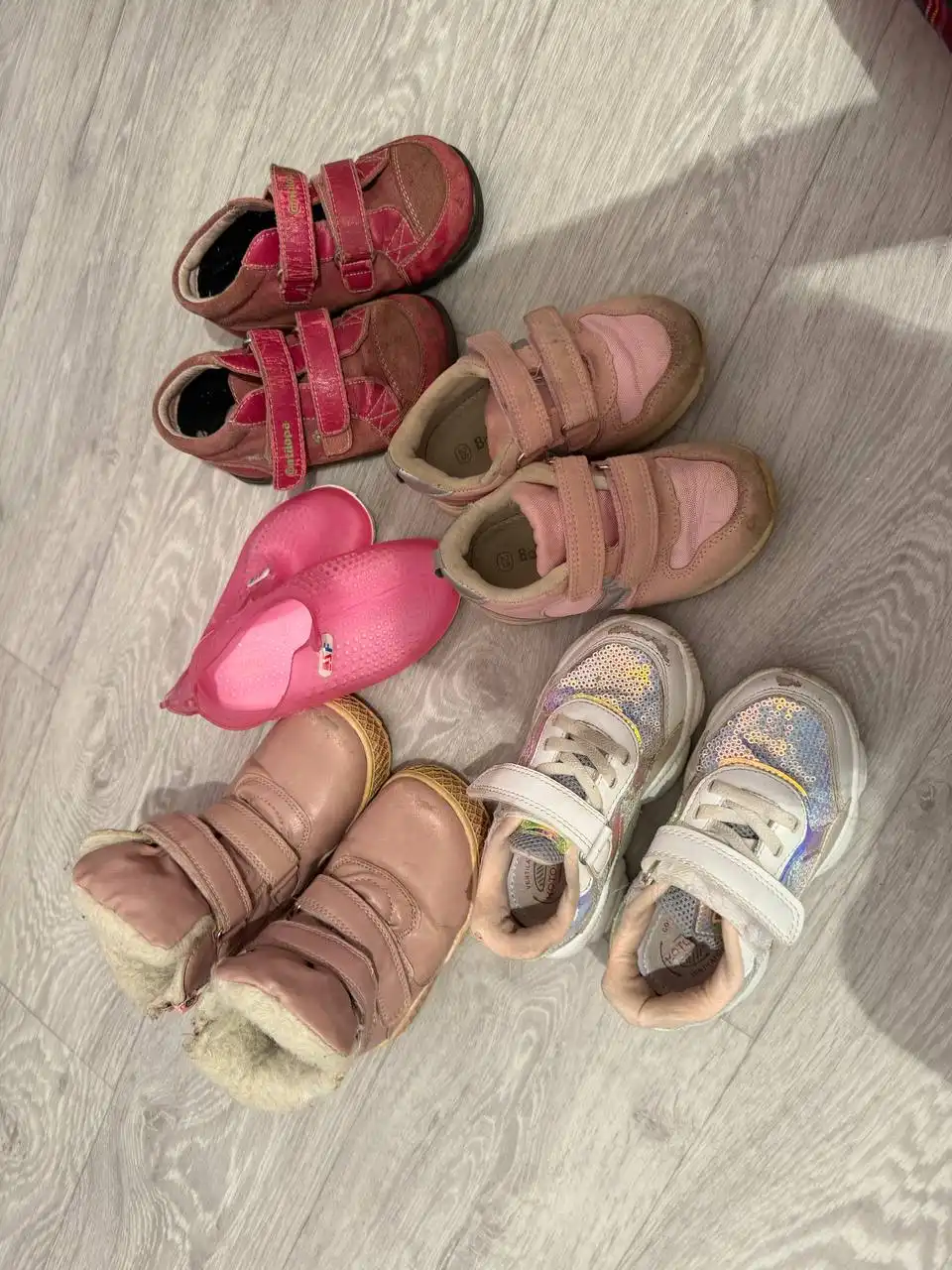 Пакет обуви для девочки 25 размер