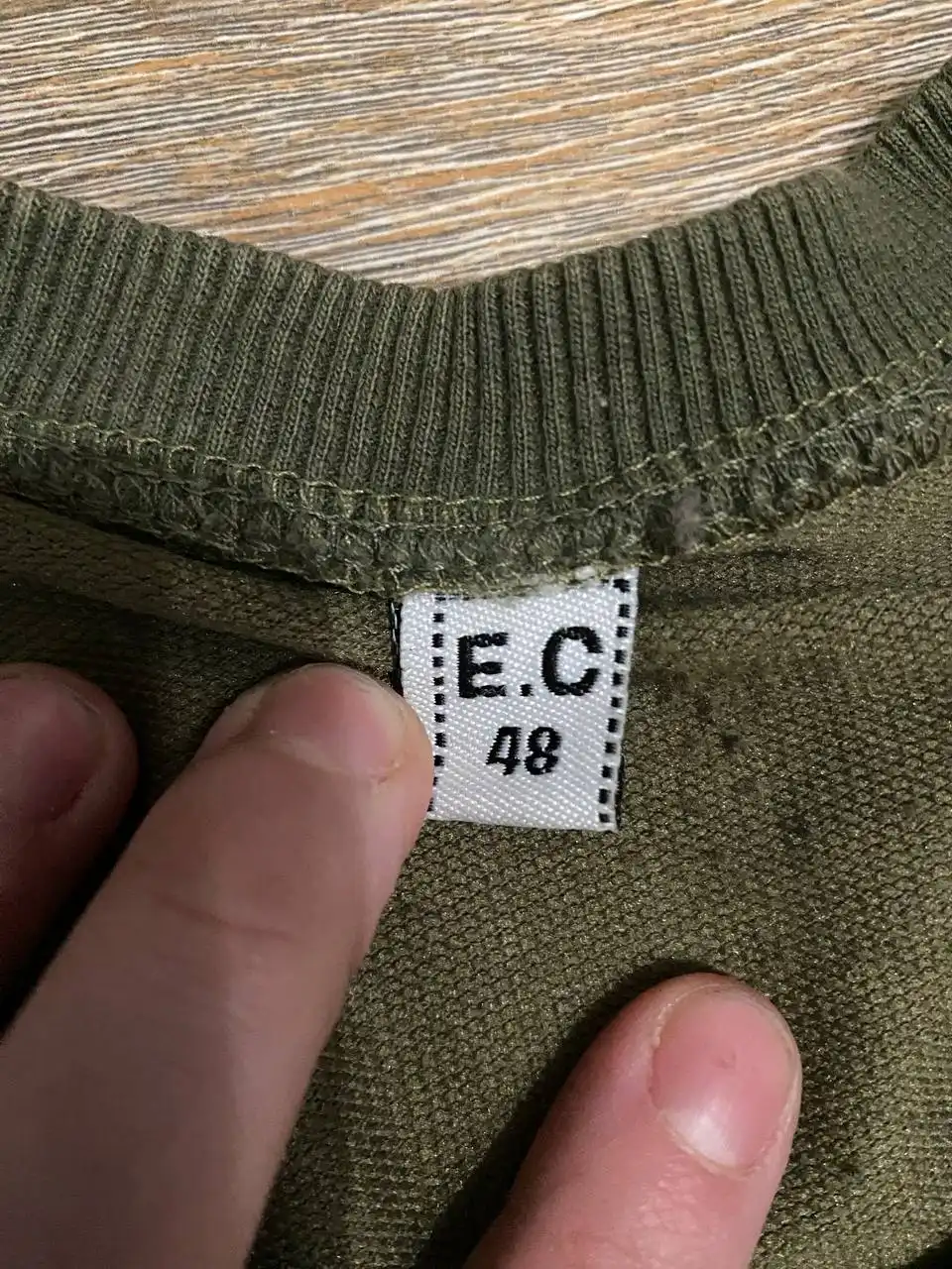 Продажа зимнего пуховика и одежды