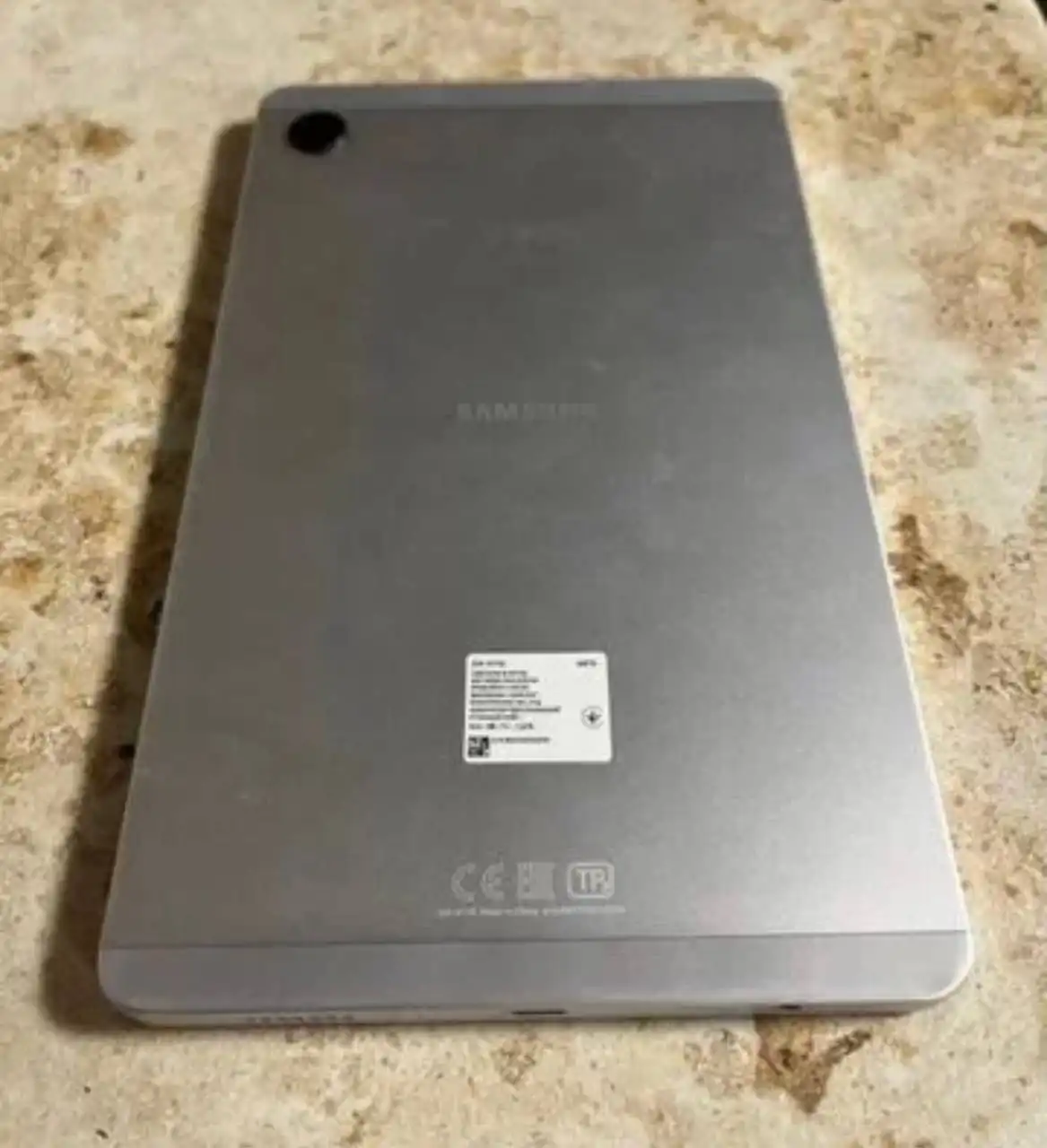 Планшет Samsung Galaxy Tab A9 SM-X110 Wi-Fi 4/64 ГБ серебристый