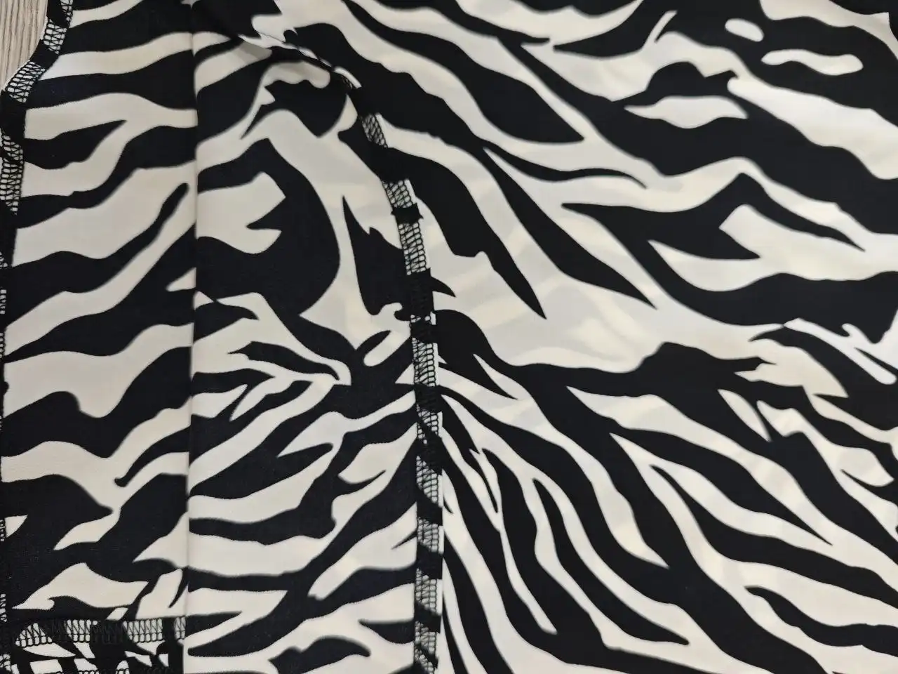 Новая красивая блузка 42 размер