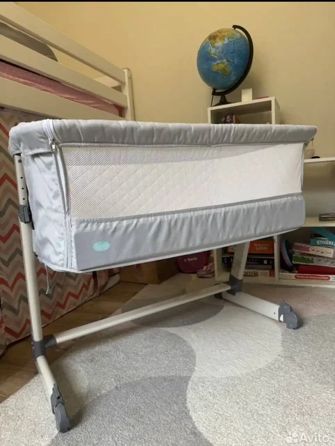 Продажа приставной кроватки в отличном состоянии - Санки в Балашиха