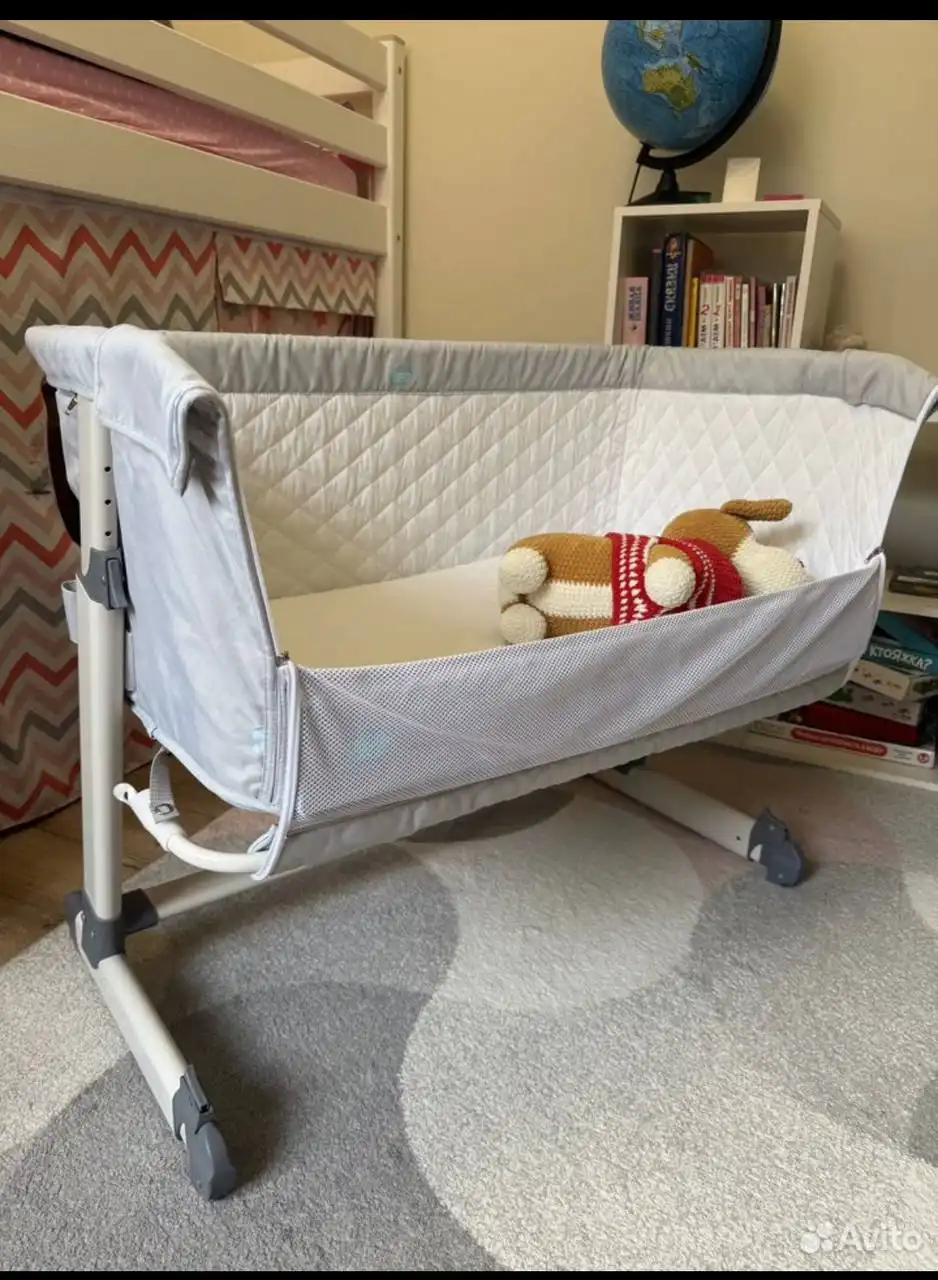 Продажа приставной кроватки в отличном состоянии - Мебель для детей (Товары для детей) в Балашиха
