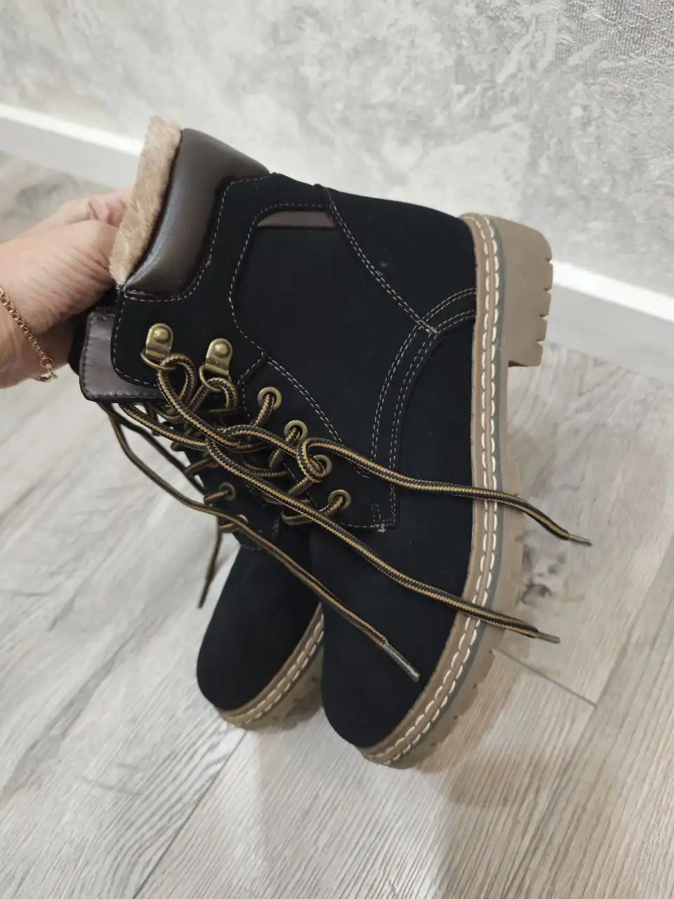 Зимние ботинки 36 размер - Обувь (Одежда) в Балашиха