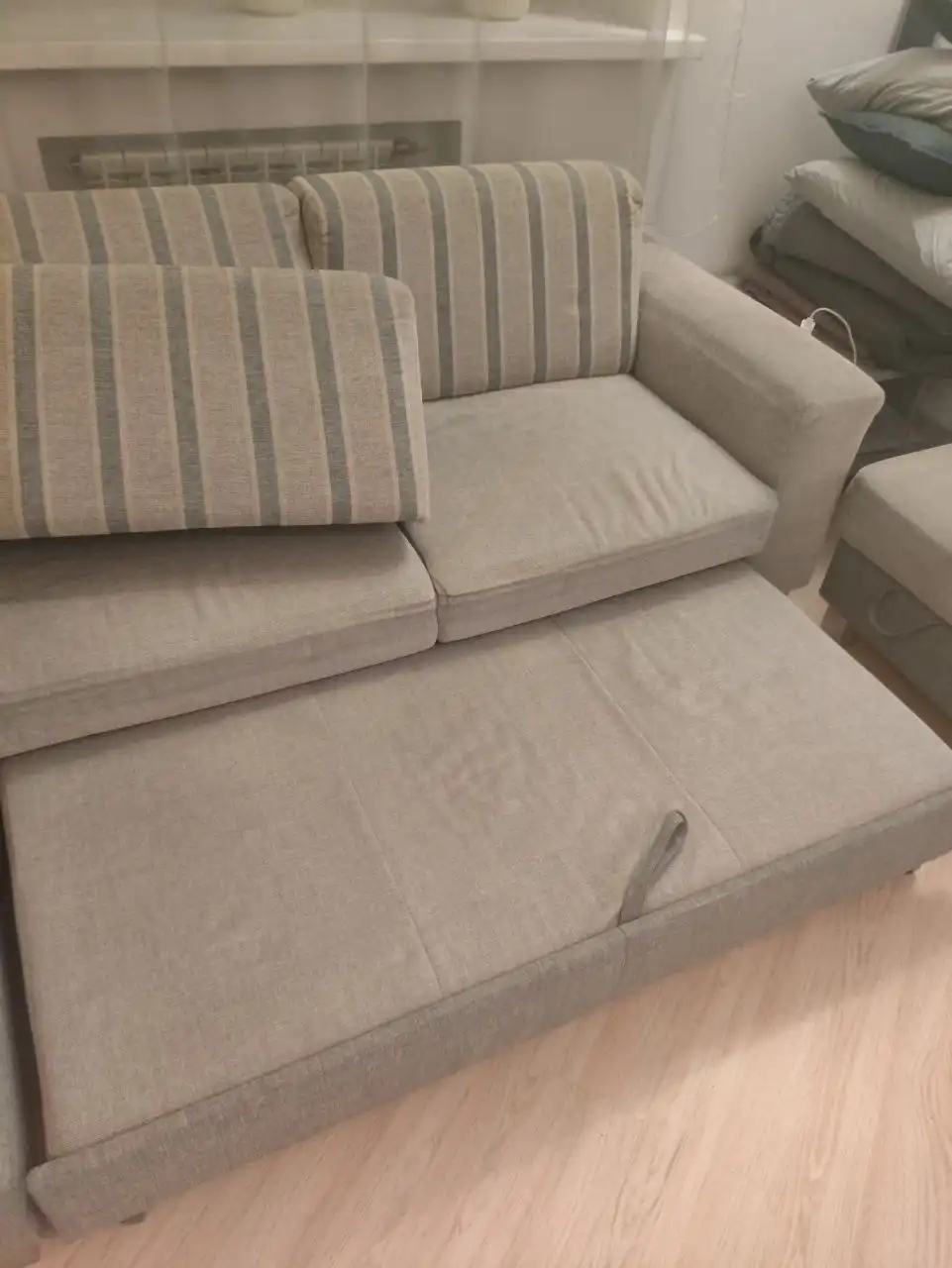 Диван с тумбой для самовывоза - Мебель (Для дома и дачи) в Реутов