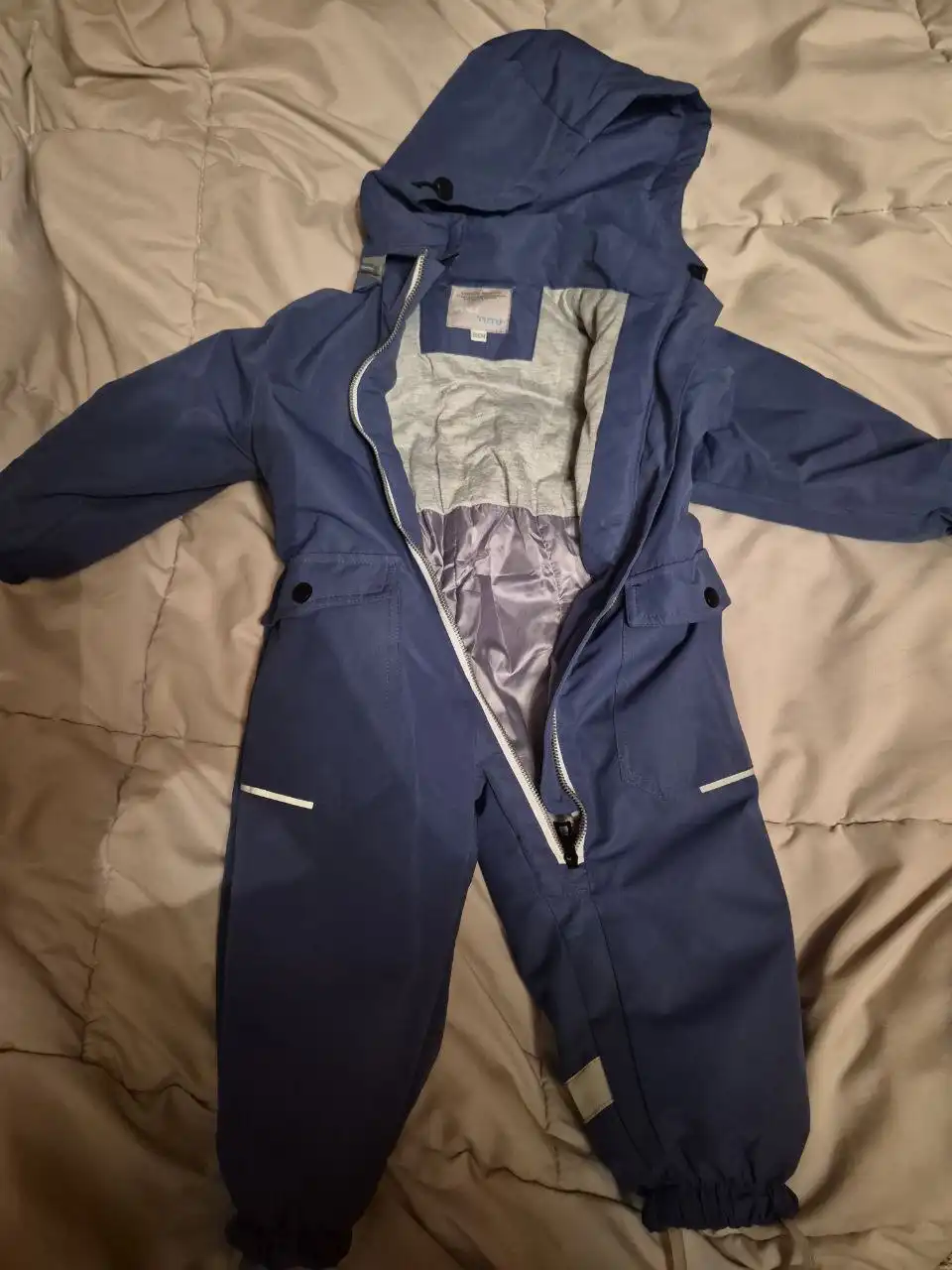 Детская одежда для мальчика: зимний конверт и костюмы - Одежда для детей (Товары для детей) в Реутов