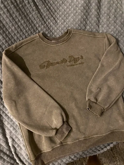 Продажа женского утепленного свитшота - частное объявление в Балашиха