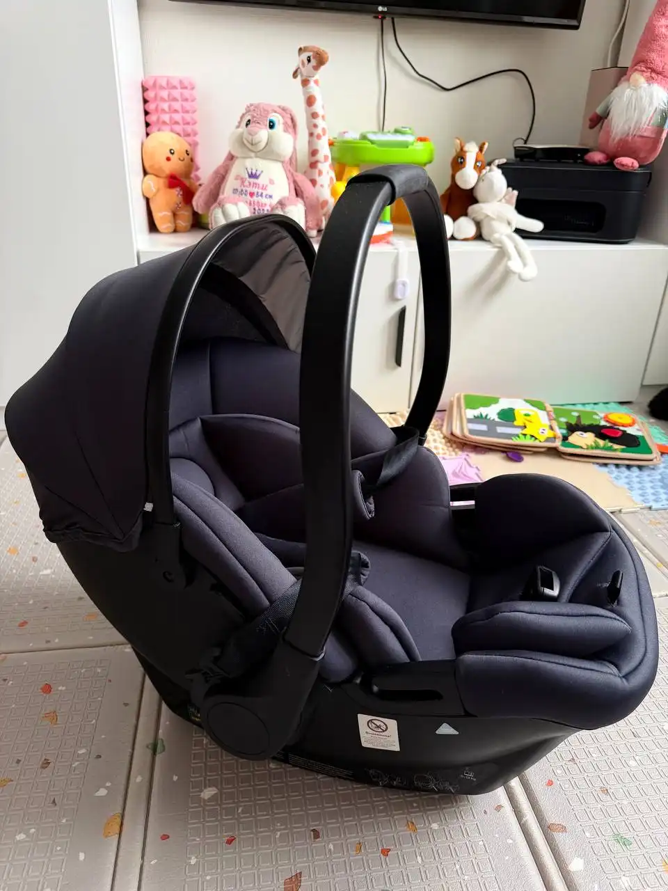 Продажа автокресла для новорожденных Happy Baby - Зимний спорт и отдых в Балашиха