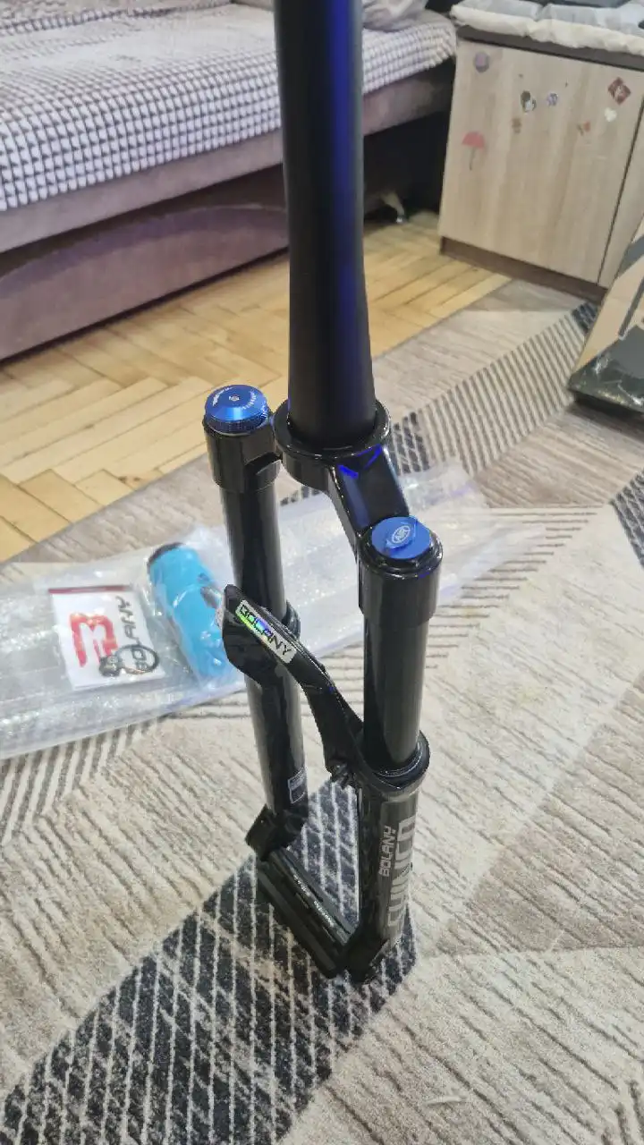 Вилка передняя для велосипеда 27.5 - Велосипеды (Хобби и отдых) в Балашиха