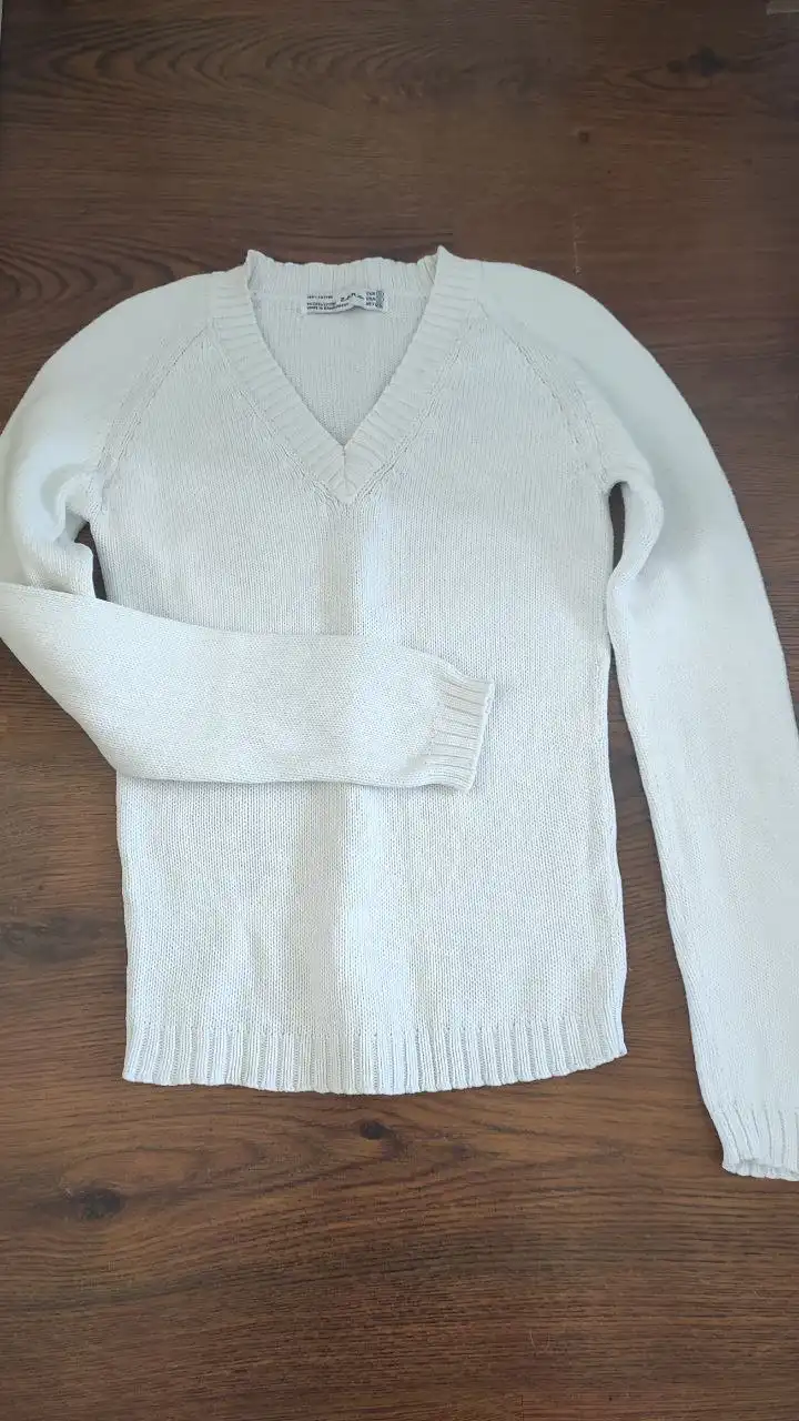 Джемпер Zara и черный свитер - Одежда в Балашиха