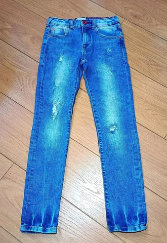 Джинсы ZARA для мальчика 140 см - Костюмы в Балашиха