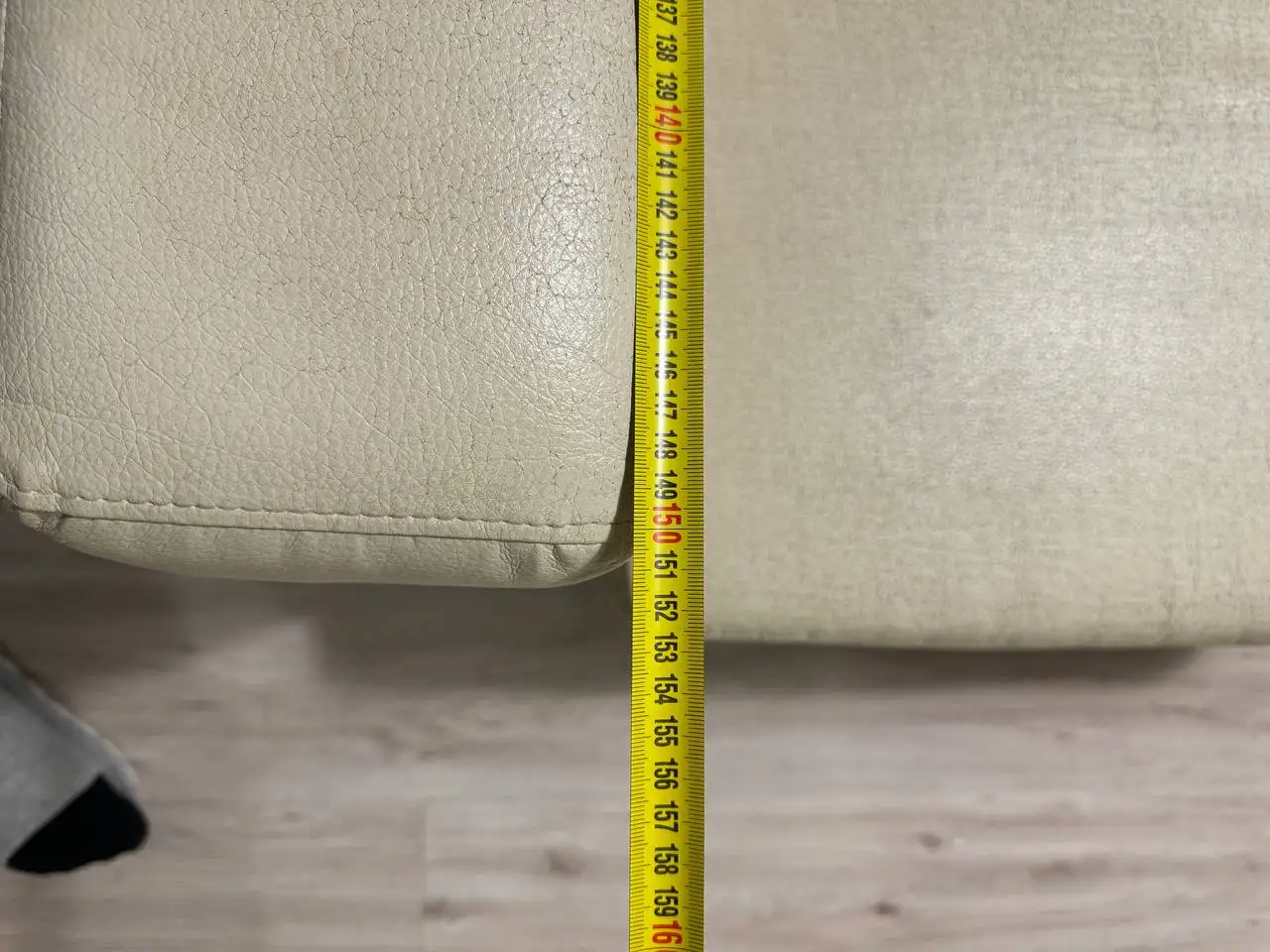 Угловой диван в хорошем состоянии - Мебель (Для дома и дачи) в Балашиха