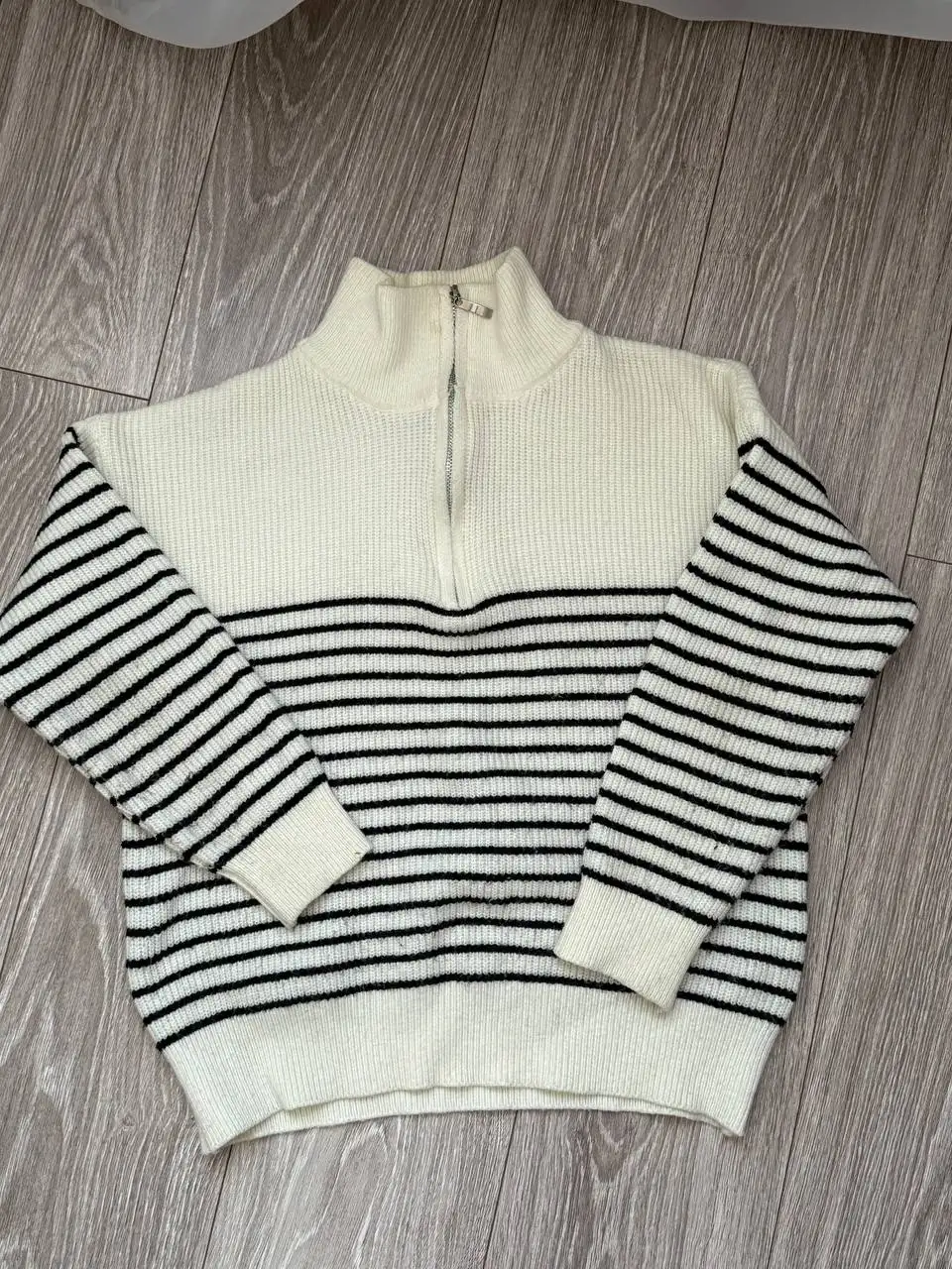 Женские свитера и водолазки - Женская одежда (Одежда) в Балашиха