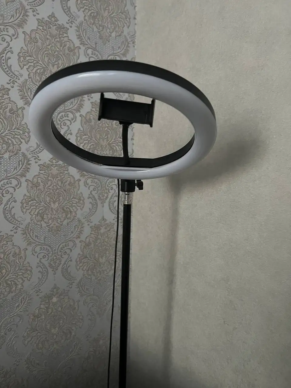 Продажа дивана-кровати и лампы - Мебель (Для дома и дачи) в Павлино