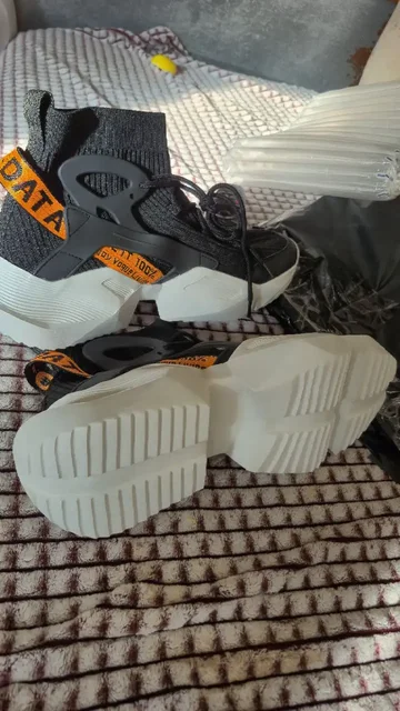 Новые кроссовки по стельке - Одежда в Балашиха