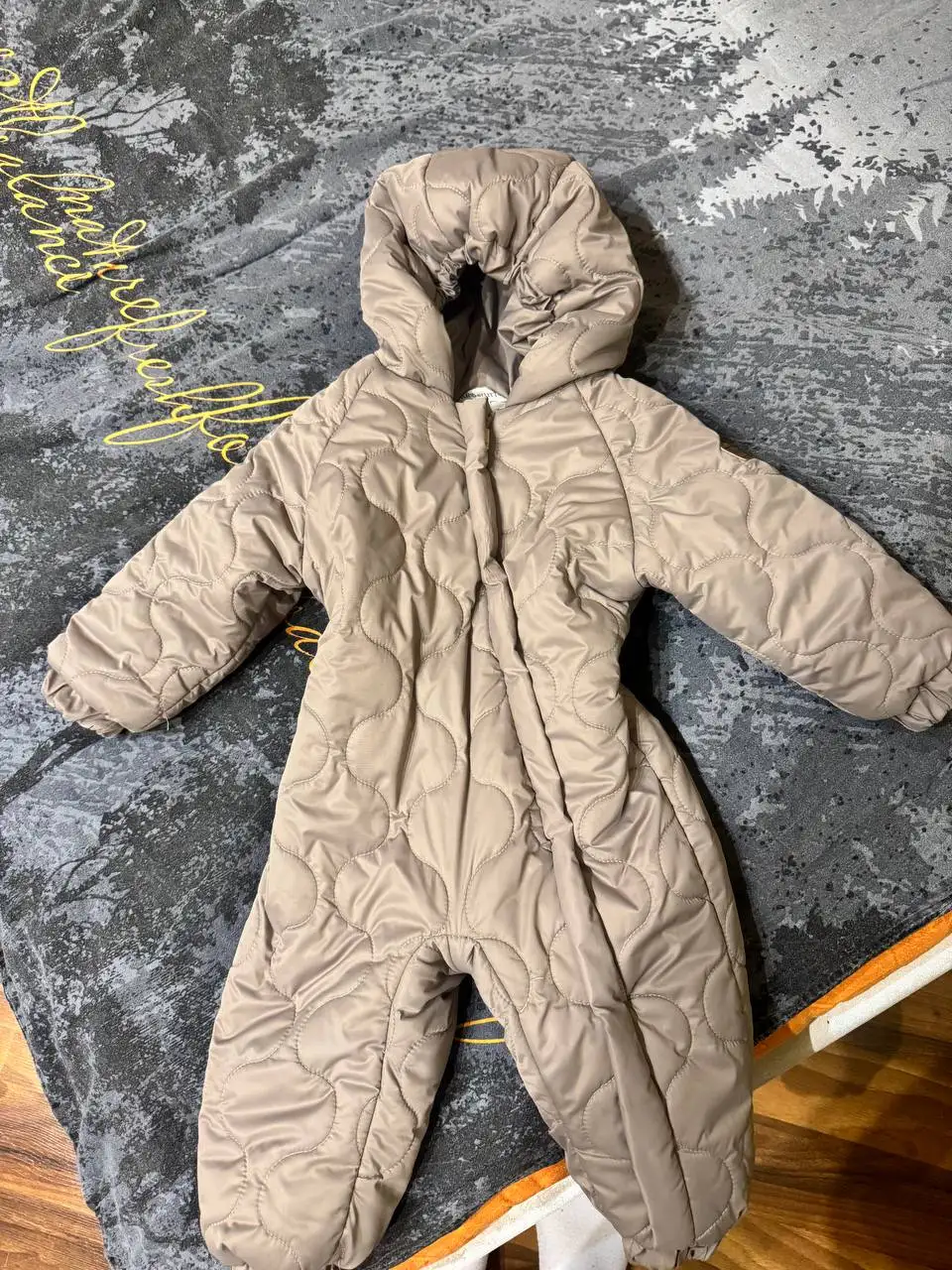 Демисезонный комбинезон 74-80 - Детская одежда (Одежда) в Реутов