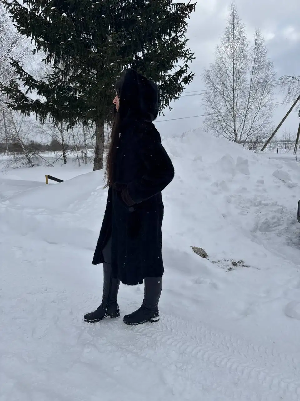 Натуральная норковая шуба размер 44-46 - Верхняя одежда (Одежда) в Москва