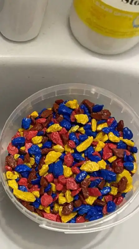 Продажа камней для аквариума, аквариума и телевизора-монитора - Аквариумистика (Животные) в Балашиха