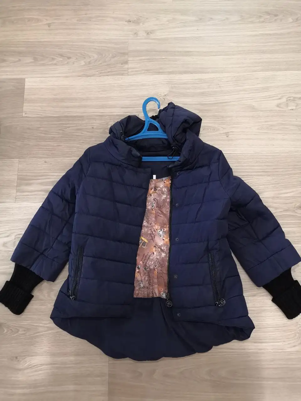 Куртка весна 42-44 с отстегивающимися рукавами - Верхняя одежда (Одежда) в Балашиха