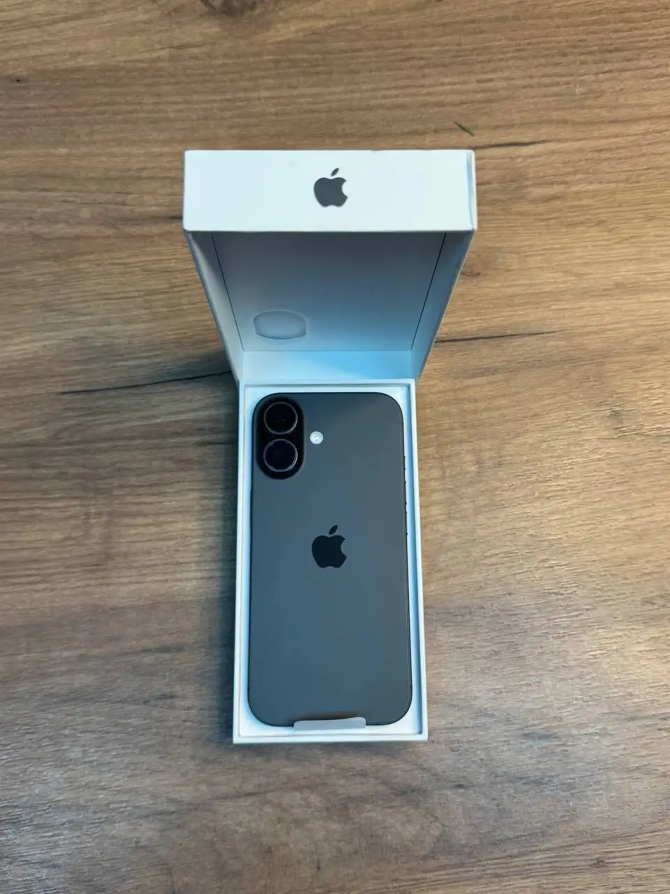 Продам новый iPhone 17 256 Gb Black Sim - Смартфоны (Электроника) в Москва