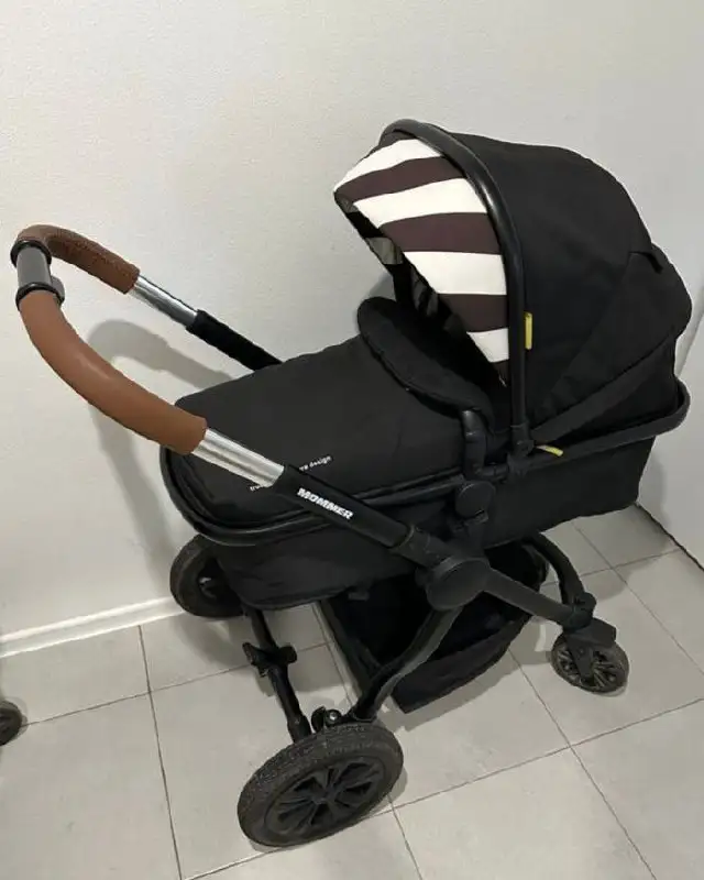 Пеленальная доска, кроватка и коляска-трансформер Happy Baby Mommer - Товары для детей в Балашиха