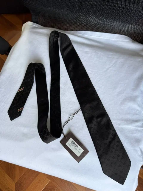 Галстук Gucci новый с этикеткой - Галстуки в Балашиха